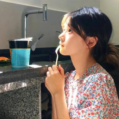彩鸾春色